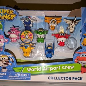World Airport Crew Collector Pack